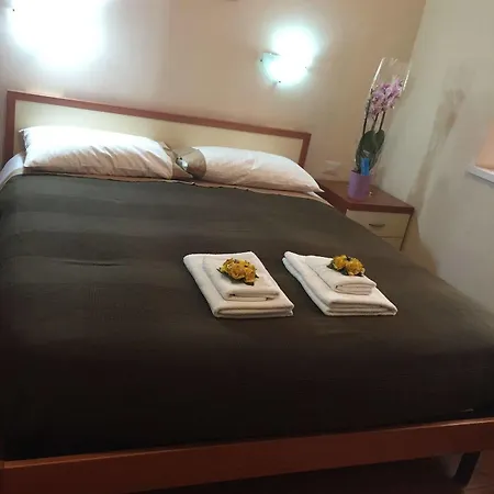 马尔瑟琳娜酒店 3*